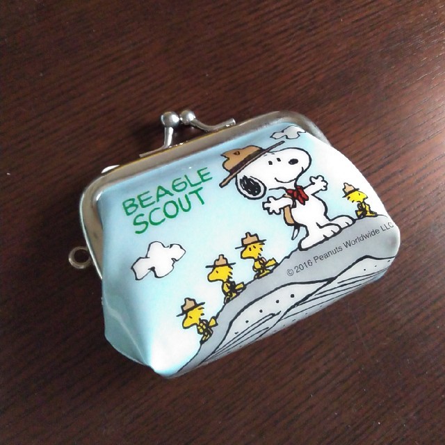 SNOOPY(スヌーピー)のスヌーピーの小さな小銭入れ　2個セット エンタメ/ホビーのアニメグッズ(その他)の商品写真