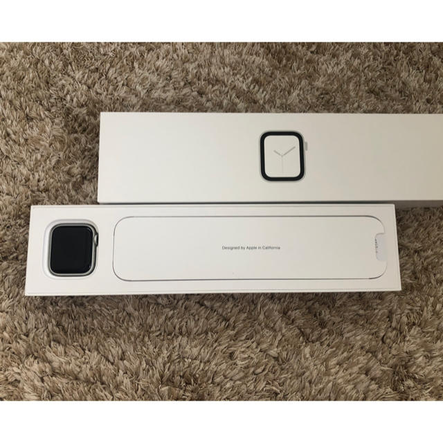 値下げ【超美品】Apple Watch series4 40mmスマホ/家電/カメラ