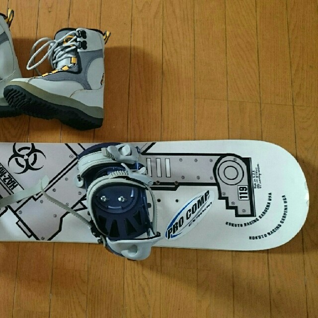 スノーボード Jr.サイズ スポーツ/アウトドアのスノーボード(ボード)の商品写真