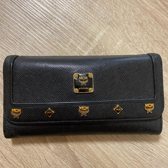 MCM(エムシーエム)のMCM 黒長財布 メンズのファッション小物(長財布)の商品写真