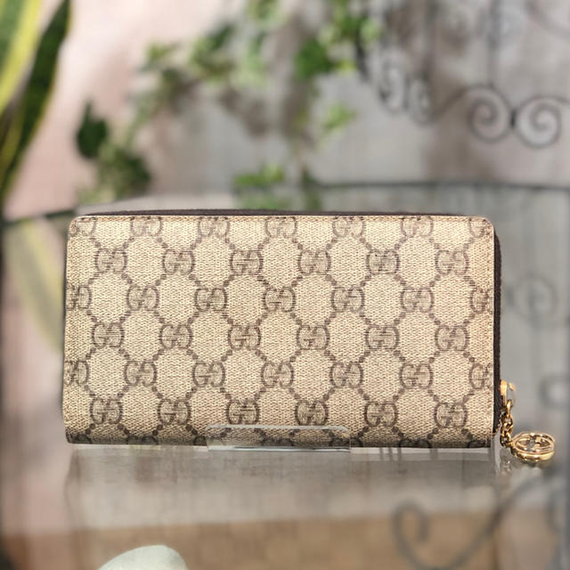 Gucci - 出雲JAPAN副社長様 専用 GUCCI 長財布 PVC GG グッチ 人気 の