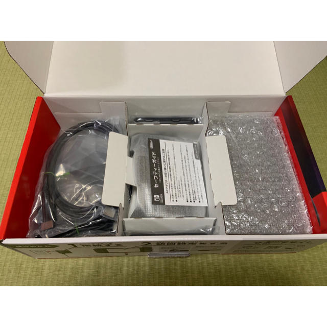 新型スイッチ グレー 本体 中古 Switch 任天堂 新型スイッチ グレー 本体 中古 Switch 任天堂