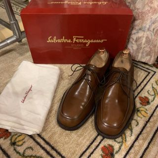 サルヴァトーレフェラガモ(Salvatore Ferragamo)の美品　Salvatore Ferragamo フェラガモ　ドレスシューズ  革靴(ドレス/ビジネス)