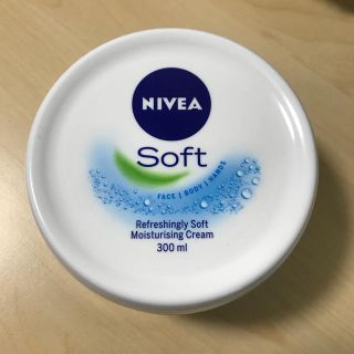 ニベア(ニベア)の新品Niveo Soft ニベアソフトスキンケアハンドクリーム375ml(化粧水/ローション)