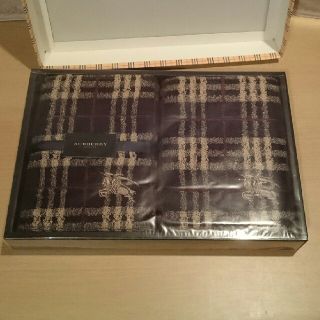 バーバリー(BURBERRY)の未使用BURBERRY  フェイスタオル ブラック２枚セット(タオル/バス用品)