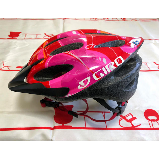 GIRO(ジロ)のGIROの子供用ヘルメット 自動車/バイクのバイク(ヘルメット/シールド)の商品写真