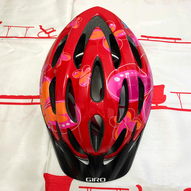 GIRO(ジロ)のGIROの子供用ヘルメット 自動車/バイクのバイク(ヘルメット/シールド)の商品写真