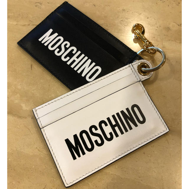 MOSCHINO カードケース　キーチェーン