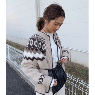 トゥデイフル(TODAYFUL)のTODAYFUL トゥデイフル  Nordic Knit Cardigan 新品(ニットコート)