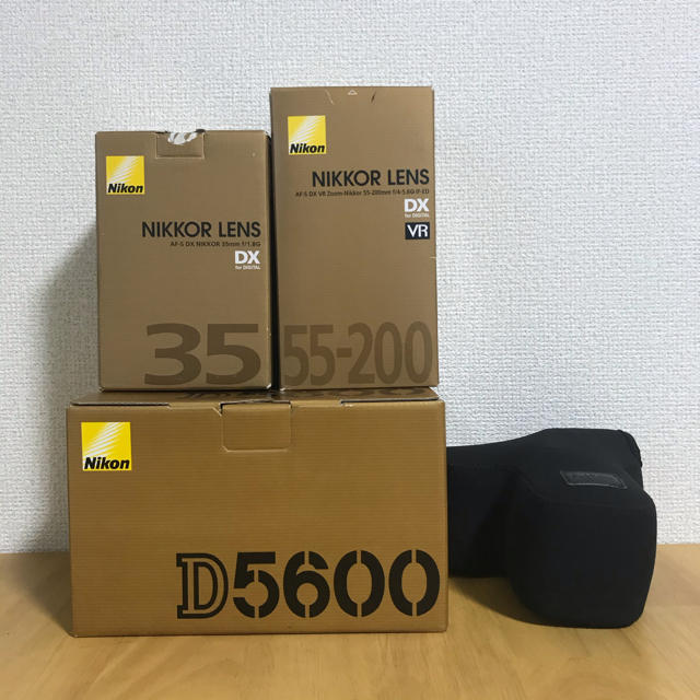 Nikon ニコン D5600スマホ/家電/カメラ