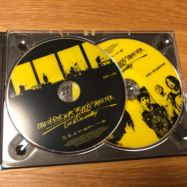 ONE OK ROCK(ワンオクロック)のONE OK ROCK 2015 35xxxv DVD エンタメ/ホビーのCD(ポップス/ロック(邦楽))の商品写真