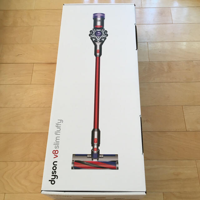 Dyson - ダイソン V8 slim fluffyの通販 by ラクたろう's shop｜ダイソンならラクマ