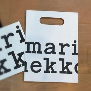 マリメッコ(marimekko)のマリメッコ  ショッパー ショップ袋 紙袋 ✳︎フィンランド正規店(ショップ袋)