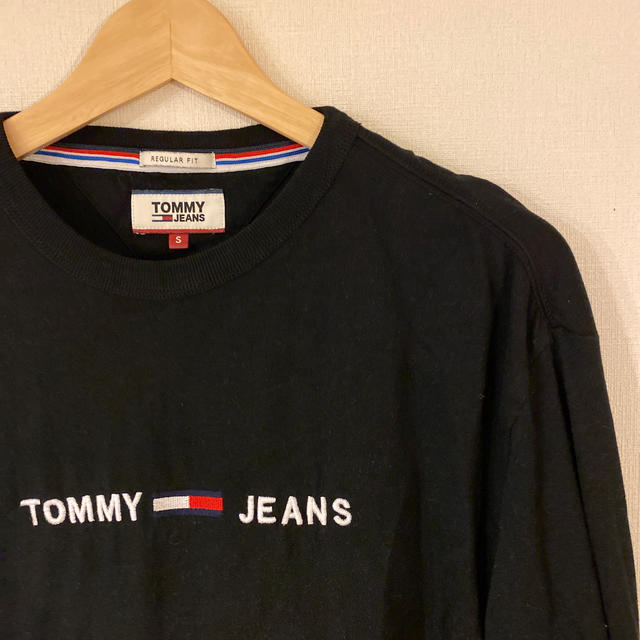 TOMMY HILFIGER(トミーヒルフィガー)の人気！トミージーンズ　ロンT メンズのトップス(Tシャツ/カットソー(七分/長袖))の商品写真