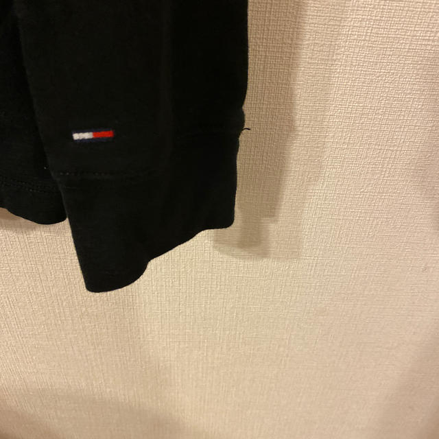 TOMMY HILFIGER(トミーヒルフィガー)の人気！トミージーンズ　ロンT メンズのトップス(Tシャツ/カットソー(七分/長袖))の商品写真