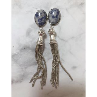 トゥデイフル(TODAYFUL)のオーバル　シルバー×ブルー　ピアス(ピアス)