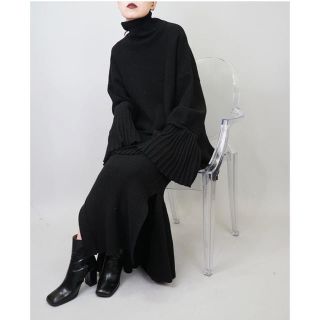 アメリヴィンテージ(Ameri VINTAGE)のHelk FLARE RIB SWEATER  ヘルク　ニット(ニット/セーター)