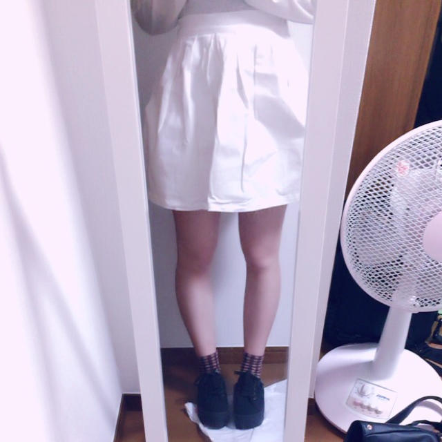 WEGO(ウィゴー)のWEGO♡白スカート レディースのスカート(ミニスカート)の商品写真