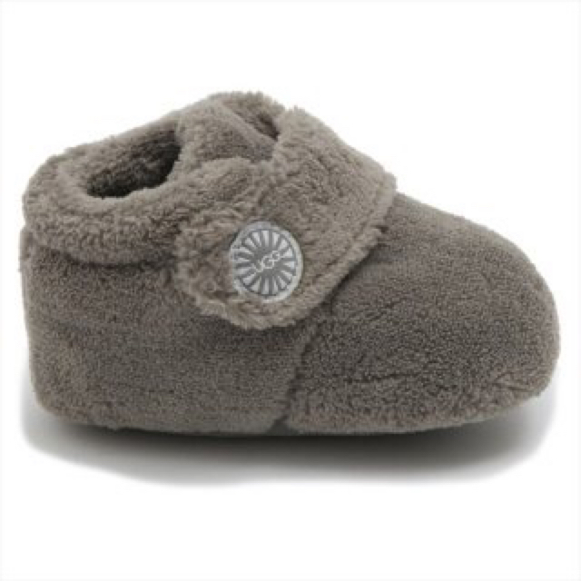 UGG(アグ)のUGG ベイビー　ビックスビー　ブーツ キッズ/ベビー/マタニティのベビー靴/シューズ(~14cm)(ブーツ)の商品写真