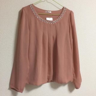 ハニーズ(HONEYS)の新品❤️大きいサイズパールビジュー(カットソー(長袖/七分))