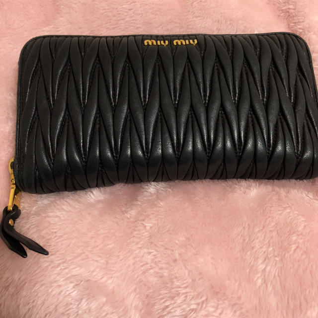 D855 極美品 ミュウミュウ MIUMIU 長財布