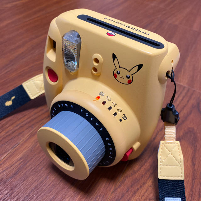 富士フイルム - instax mini8 ピカチュウ チェキ インスタント 富士フイルム - instax mini8 ピカチュウ チェキ インスタント