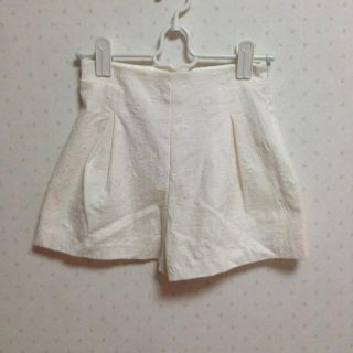 ジーユー(GU)の♡タグ付き未使用・ゆったりショーパン♡(ショートパンツ)