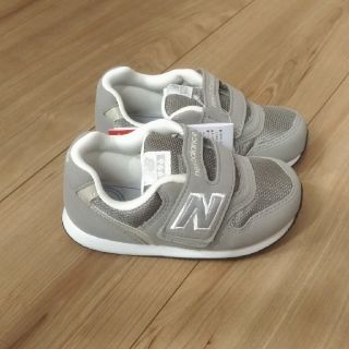 ニューバランス(New Balance)の箱なし ニューバランス ベビー スニーカー
15.0cm グレー
(スニーカー)