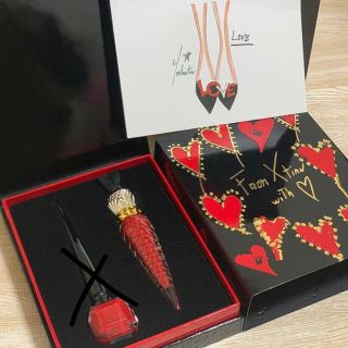 クリスチャンルブタン(Christian Louboutin)のKEI 様専用 ルブタンリップ＆ネイルセット(リップグロス)