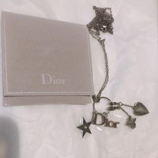 ディオール Christian Dior ノベルティ ネックレスの通販 27点 クリスチャンディオールのレディースを買うならラクマ ディオール Christian Dior ノベルティ ネックレスの通販 27点 クリスチャンディオールのレディースを買うならラクマ