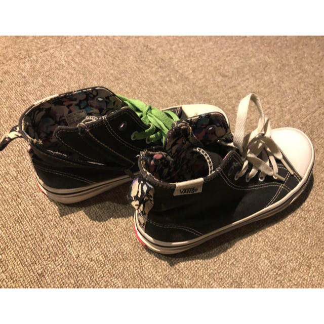 VANS(ヴァンズ)のVANS スニーカー 21cm キッズ/ベビー/マタニティのキッズ靴/シューズ(15cm~)(スニーカー)の商品写真