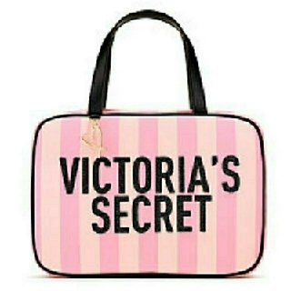 ヴィクトリアズシークレット(Victoria's Secret)のVictoria's Secret トラベルポーチ(ポーチ)