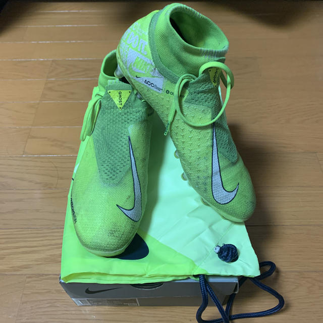 NIKE - ナイキ　ファントムビジョンエリート　AG 27
