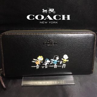 コーチ(COACH)のプレゼントにも❤️新品コーチ×スヌーピー正規品ラウンドファスナー長財布(財布)