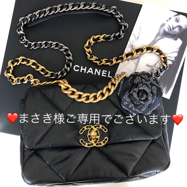 CHANEL - 🖤シャネル🖤最終お値下げ💓2019秋冬「CHANEL 19」💖バッグの ...