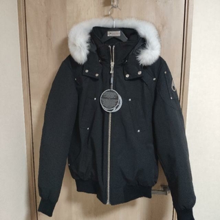 カナダグース(CANADA GOOSE)の【新品】ムースナックルズ バリスティックボンバー(ダウンジャケット)