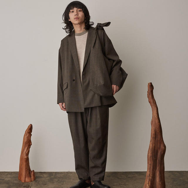 新品同様 Dulcamara - Dulcamara よそいきセットアップ 19aw (大幅
