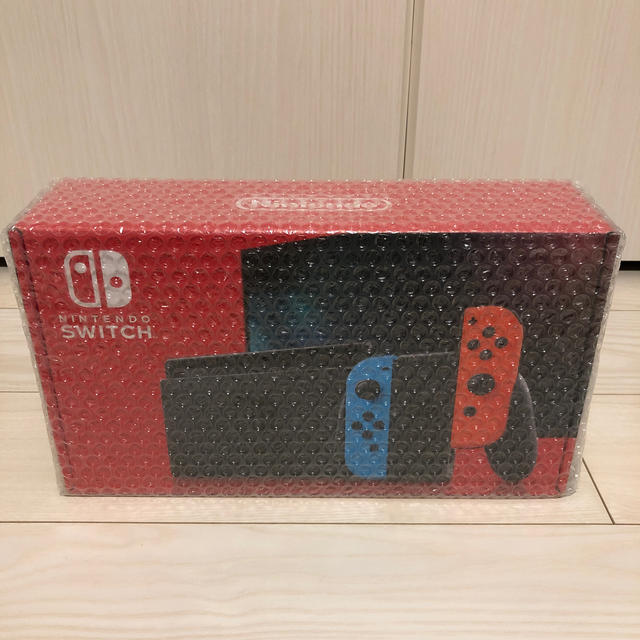 Nintendo Switch ネオン