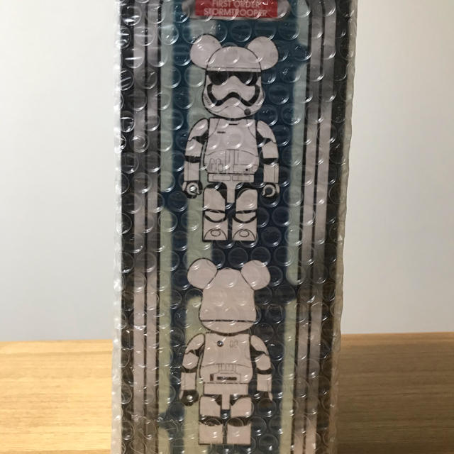 MEDICOM TOY(メディコムトイ)のBE@RBRICK ベアブリック スターウォーズ 400% 2体セット エンタメ/ホビーのフィギュア(SF/ファンタジー/ホラー)の商品写真