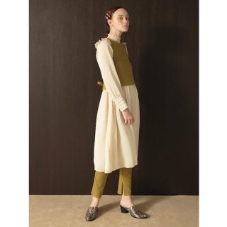 lily brown カットセットジャガードワンピ