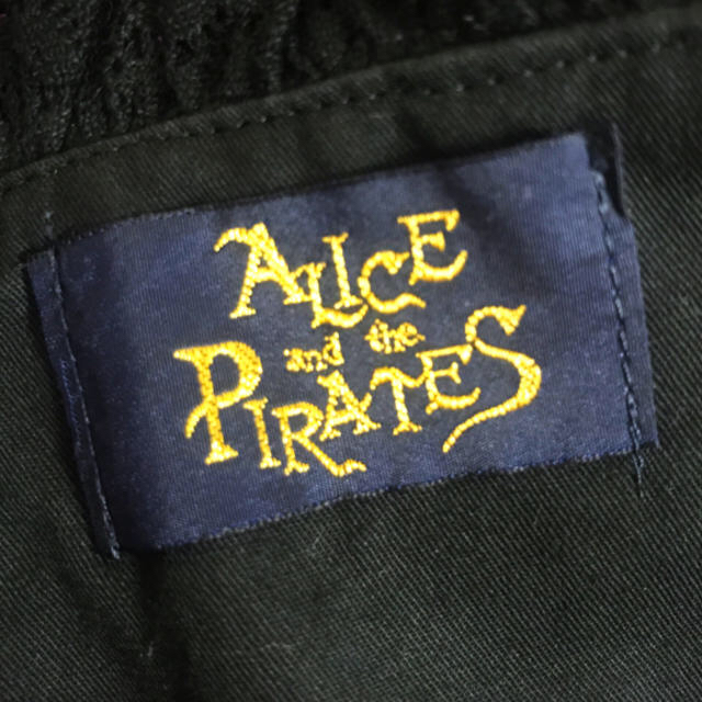 BABY,THE STARS SHINE BRIGHT(ベイビーザスターズシャインブライト)のAlice and the Pirates「twilight circus」 レディースのスカート(ひざ丈スカート)の商品写真