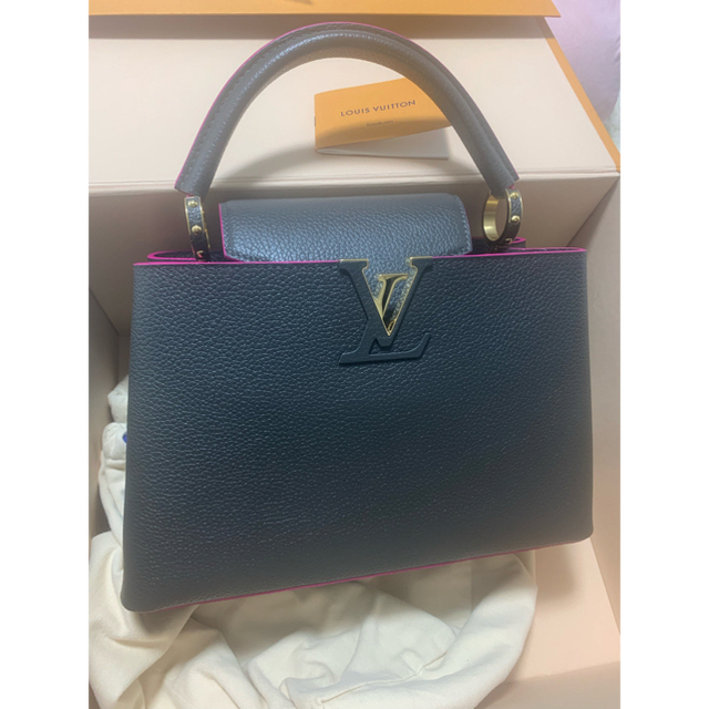 LOUIS VUITTON(ルイヴィトン)のルイヴィトン  カプシーヌ MM バック　新品未使用 レディースのバッグ(ハンドバッグ)の商品写真