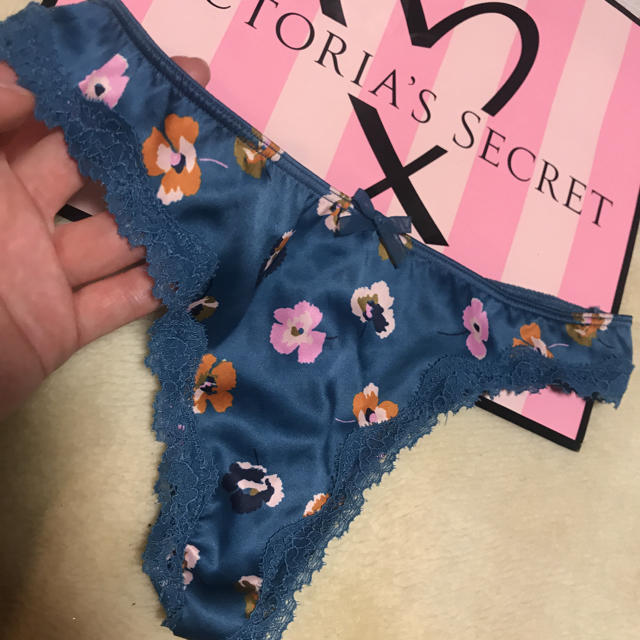 Victoria's Secret(ヴィクトリアズシークレット)のビクトリアシークレット  レディースの下着/アンダーウェア(ショーツ)の商品写真