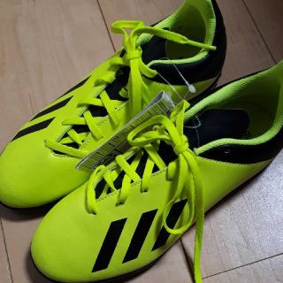 アディダス(adidas)の24㎝　adidas　トレシュー　サッカー(シューズ)