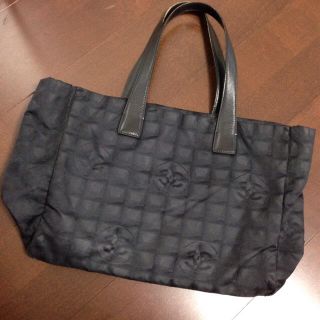 シャネル(CHANEL)のニュートラベルライン トート❤︎(トートバッグ)