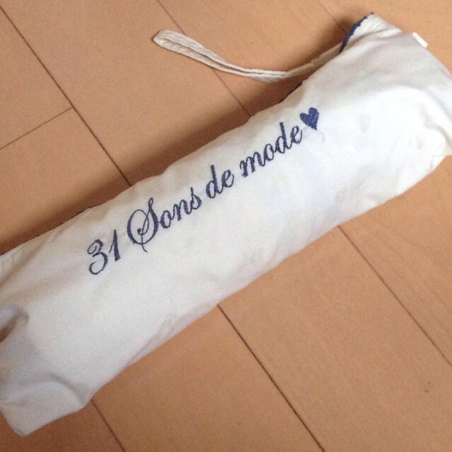 31 Sons de mode(トランテアンソンドゥモード)のトランテアン☆折りたたみ日傘 レディースのファッション小物(傘)の商品写真