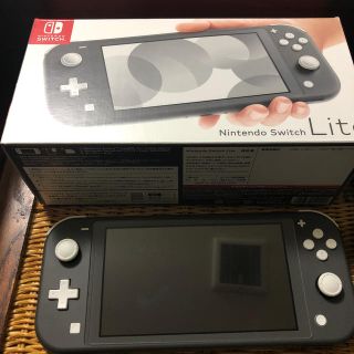 Nintendo Switch Liteグレー(家庭用ゲーム機本体)