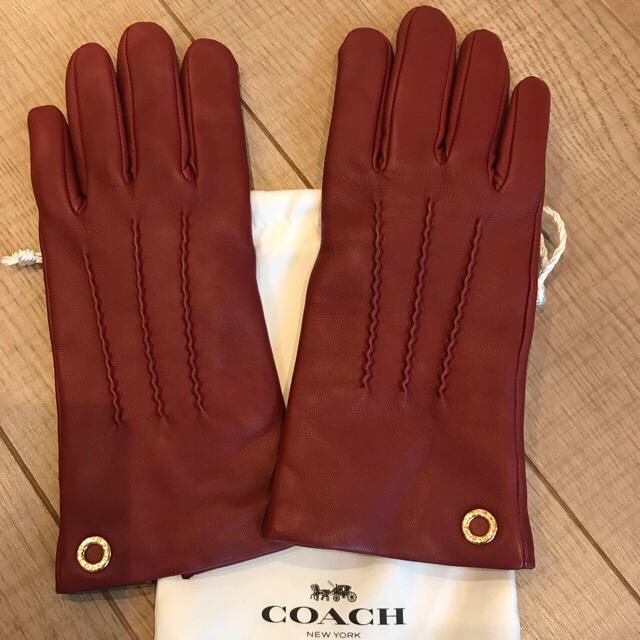 COACH(コーチ)のcoach 手袋 レディースのファッション小物(手袋)の商品写真