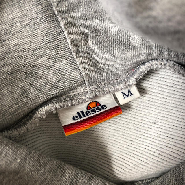 ellesse(エレッセ)のellesse パーカー メンズのトップス(パーカー)の商品写真