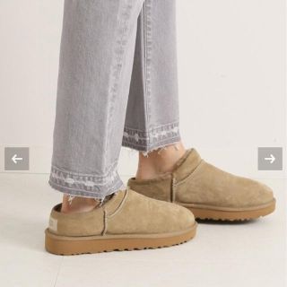 アグ(UGG)のRRR578様専用【新品未使用】UGG CLASSIC SLIPPER US8 (スリッポン/モカシン)